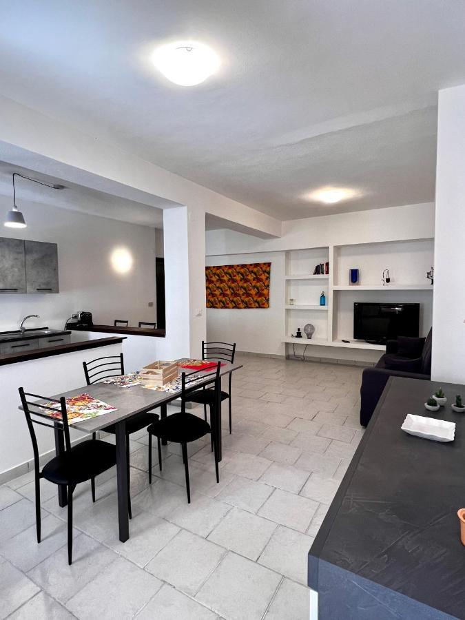 דירות פלרמו Casa Vacanze Febo מראה חיצוני תמונה