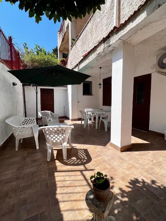 דירות פלרמו Casa Vacanze Febo מראה חיצוני תמונה