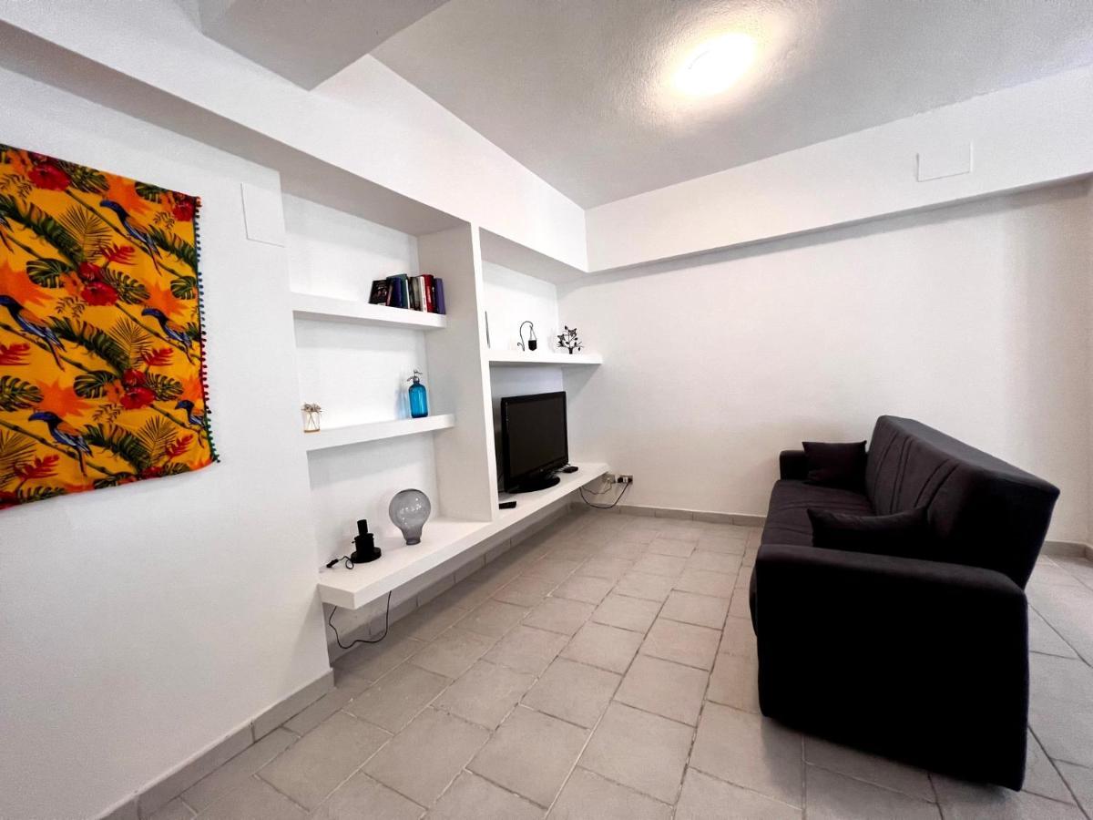 דירות פלרמו Casa Vacanze Febo מראה חיצוני תמונה